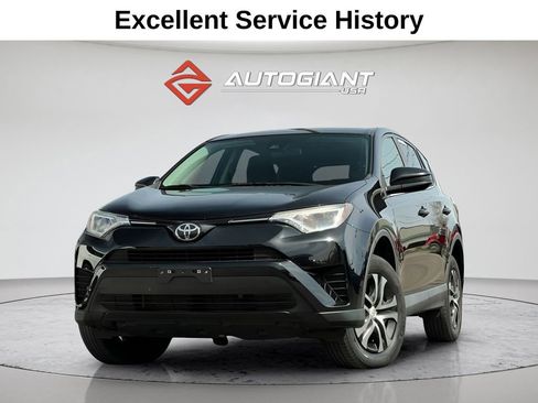 Used 2018 Toyota RAV4 LE w/ All Weather Liner Package image 1
