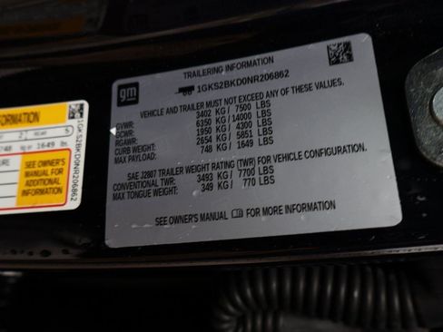 Used 2022 GMC Yukon SLT w/ SLT Premium Package image 46