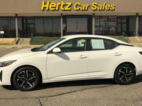 Used 2024 Nissan Sentra SV image 5