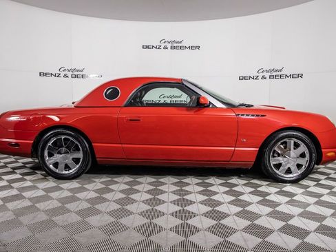 Used 2003 Ford Thunderbird image 5