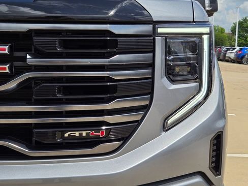 Used 2026 GMC Sierra 1500 AT4 w/ AT4 Premium Package AWD/4WD image 32