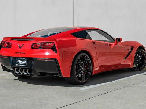 Used 2017 Chevrolet Corvette Stingray Coupe w/ 2LT Preferred Equipment Group image 8