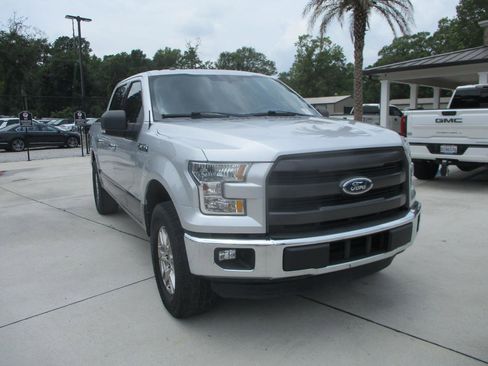 Used 2015 Ford F150 XLT w/ Equipment Group 301A Mid RWD image 24
