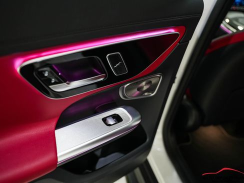 Used 2024 Mercedes-Benz GLC 43 AMG 4MATIC image 61