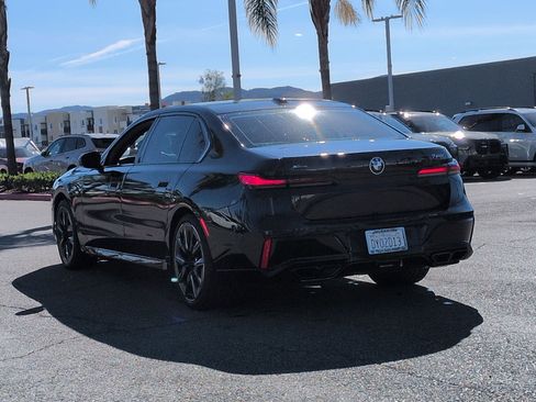 Certified 2024 BMW 760i xDrive 760i xDrive w/ Premium Package 2 image 8