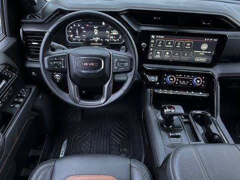 Used 2023 GMC Sierra 1500 AT4 w/ AT4 Premium Package image 31