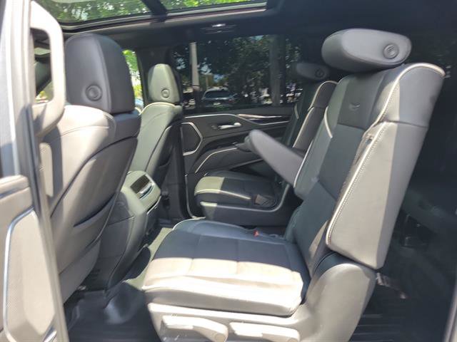 Used 2022 Cadillac Escalade ESV Sport w/ Touring Package RWD image 8