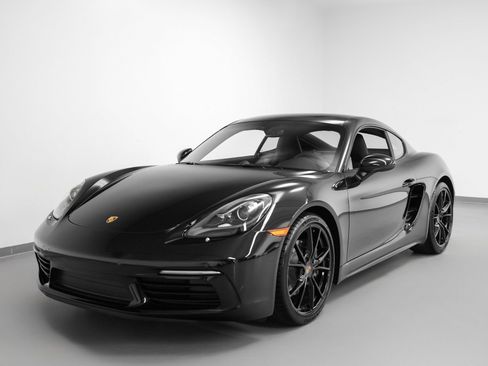 New 2025 Porsche 718 Cayman image 6