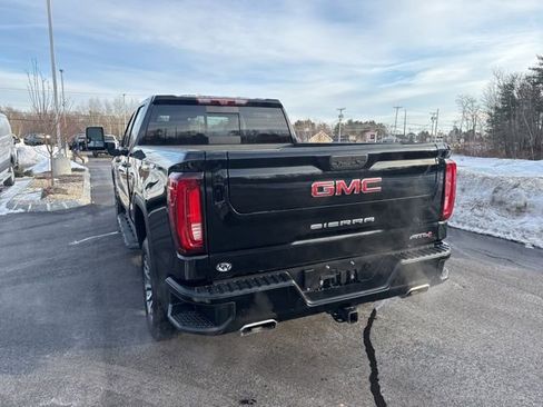 Used 2022 GMC Sierra 1500 AT4 w/ AT4 Premium Package image 3