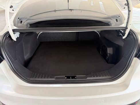 Used 2015 Ford Focus Titanium FWD image 21
