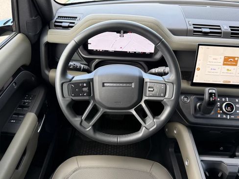 Certified 2025 Land Rover Defender 110 S AWD/4WD image 19