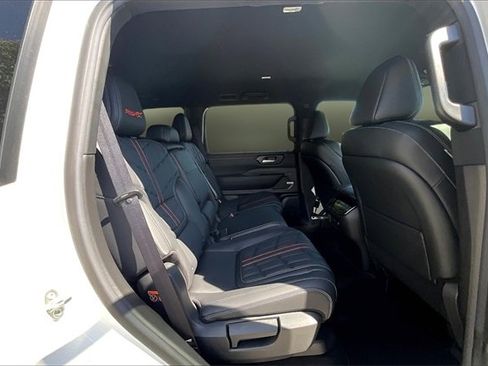 New 2026 Nissan Armada PRO-4X image 10