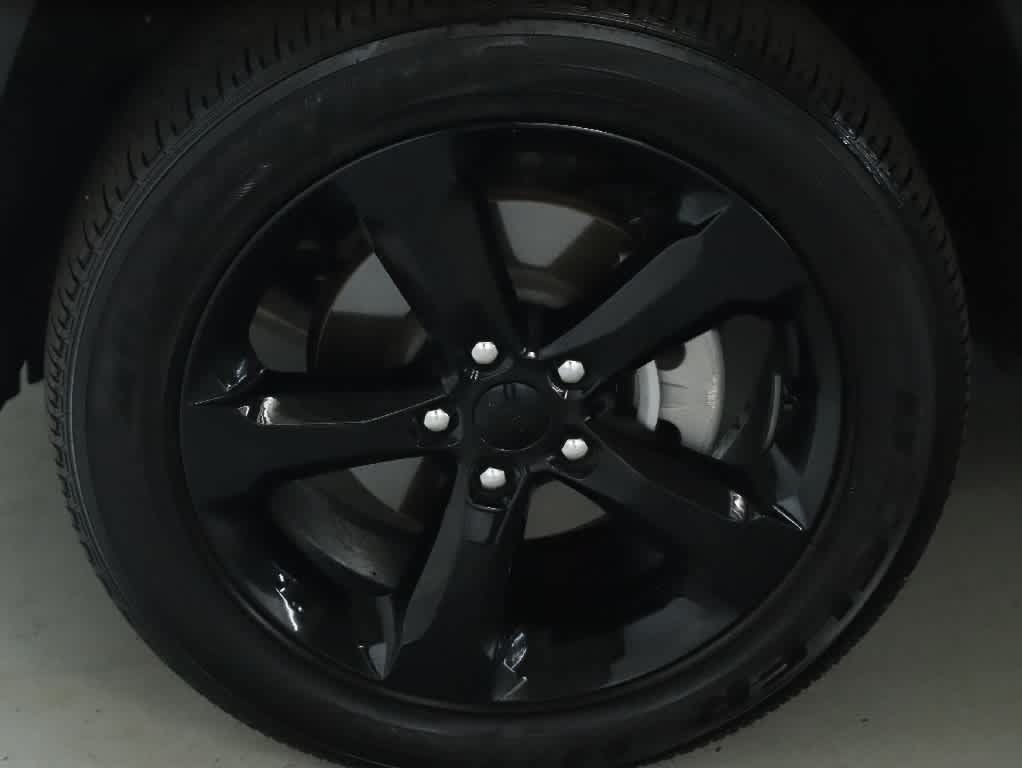 Certified 2024 Jeep Grand Cherokee Altitude AWD/4WD image 36