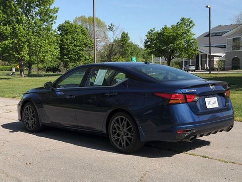 Used 2022 Nissan Altima 2.5 S FWD image 36