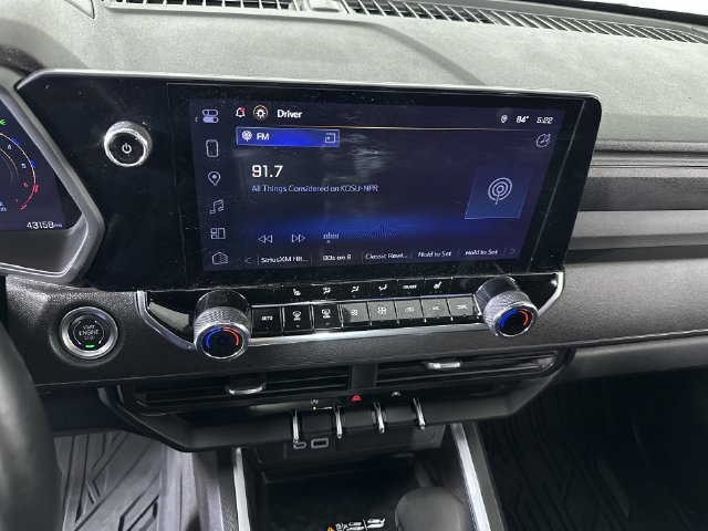 Used 2025 Chevrolet Colorado Trail Boss AWD/4WD image 13