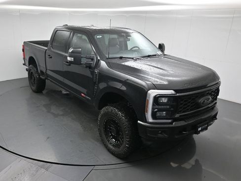 New 2025 Ford F250 Lariat w/ Lariat Ultimate Package image 38