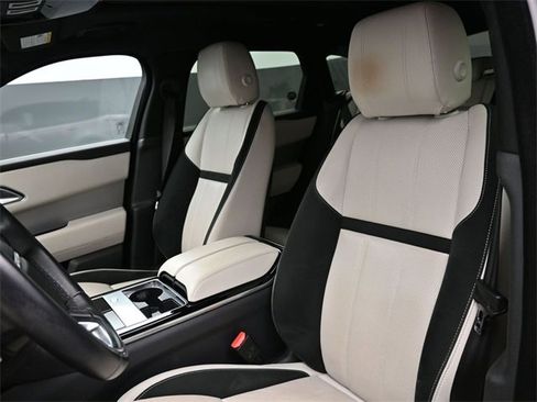 Used 2020 Land Rover Range Rover Velar R-Dynamic S image 13