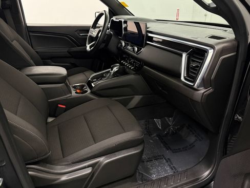 Used 2023 GMC Canyon Elevation w/ Convenience Package AWD/4WD image 10
