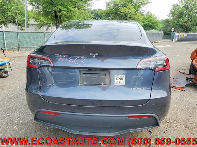 Used 2024 Tesla Model Y Long Range AWD/4WD image 6