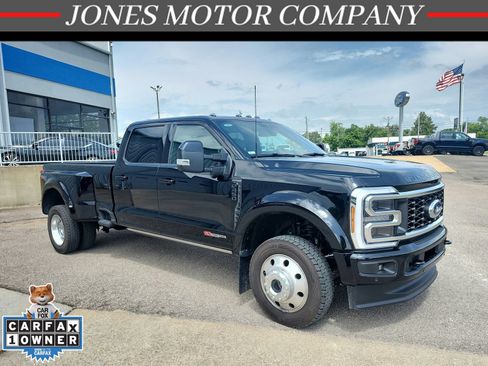 Used 2026 Ford F450 Platinum w/ FX4 Off-Road Package AWD/4WD image 1