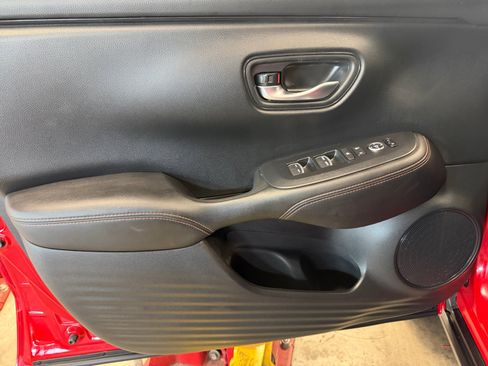 Used 2024 Honda HR-V Sport image 26
