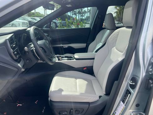 Used 2025 Lexus RX 350 Premium Plus w/ Convenience Package FWD image 9