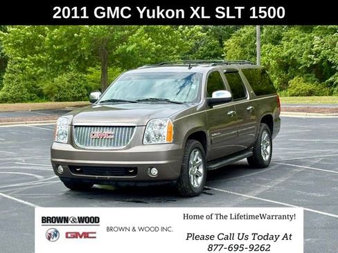 Used 2011 GMC Yukon XL SLT RWD image 1