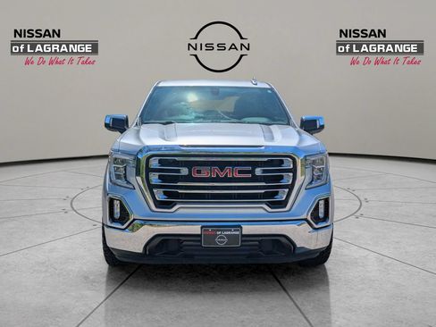 Used 2020 GMC Sierra 1500 SLT RWD image 2
