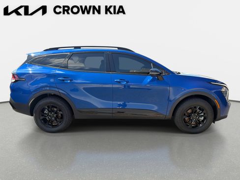 Certified 2025 Kia Sportage X-Pro image 4