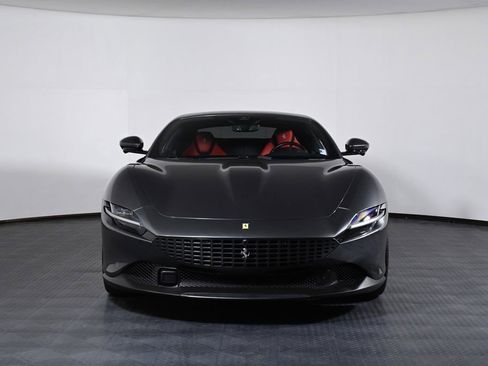 Certified 2022 Ferrari Roma RWD image 11