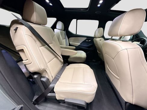 Certified 2023 Chevrolet Traverse Premier AWD/4WD image 33