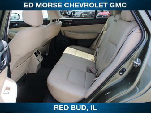 Used 2019 Subaru Outback 3.6R Limited AWD/4WD image 18