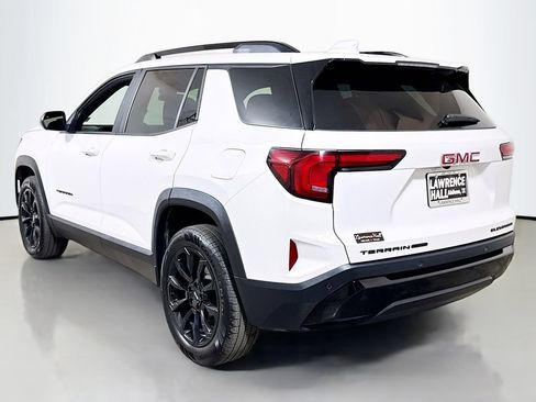 Used 2026 GMC Terrain Elevation w/ Elevation Premium Package AWD/4WD image 6