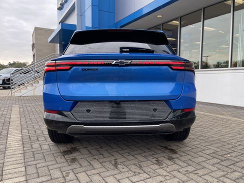 Used 2024 Chevrolet Equinox EV LT w/ LPO, Blackout Package image 4