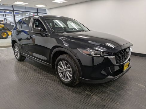 Used 2023 MAZDA CX-5 AWD 2.5 S w/ Select Package image 3