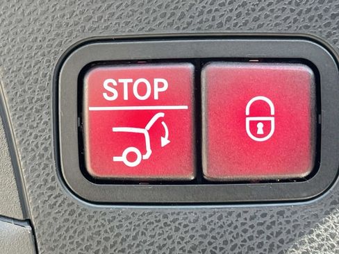 Certified 2021 Mercedes-Benz GLC 63 AMG S image 11