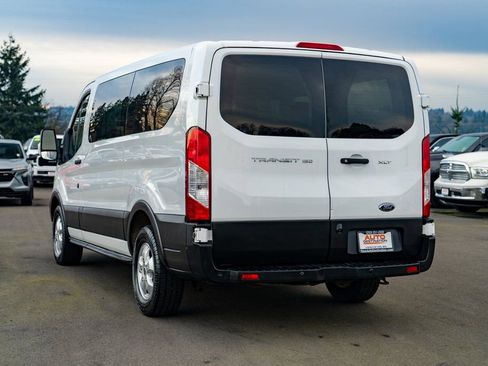 Used 2019 Ford Transit 150 XLT image 11