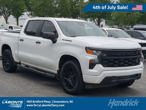 Used 2024 Chevrolet Silverado 1500 Custom w/ Rally Edition AWD/4WD image 1