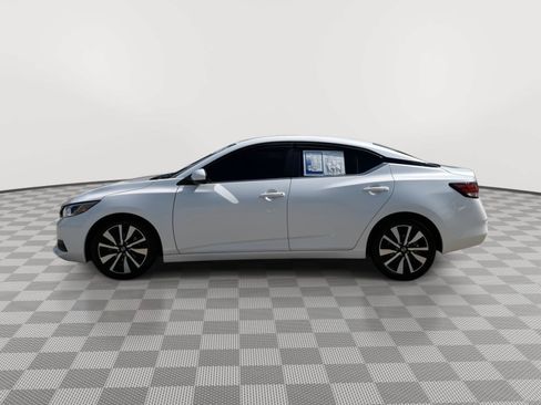 Used 2023 Nissan Sentra SV w/ SV Premium Package FWD image 3