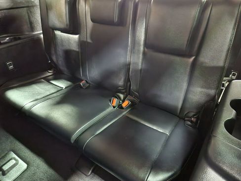 Used 2019 Toyota Highlander XLE image 51