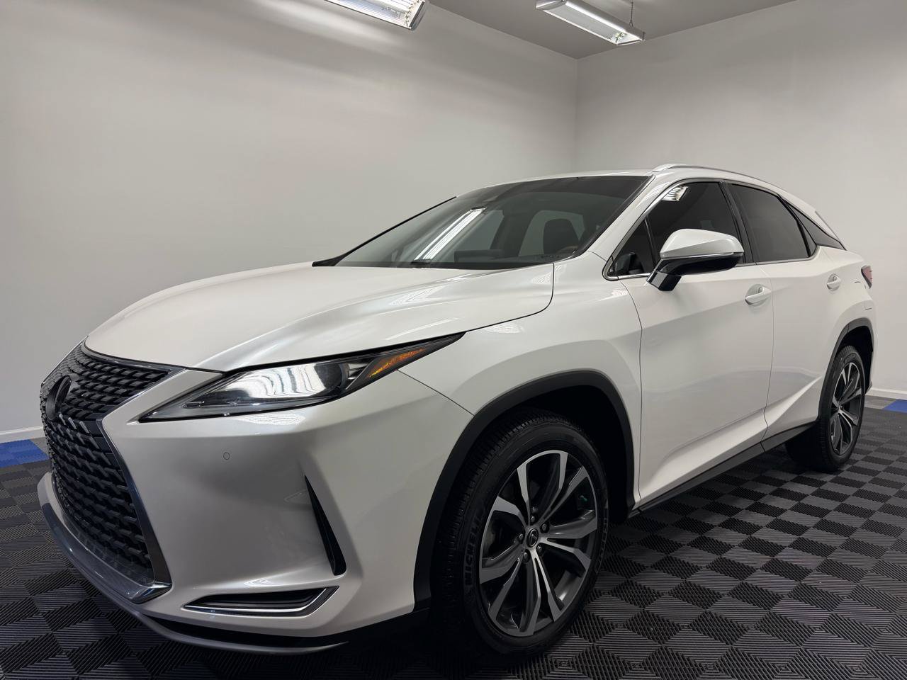 Used 2020 Lexus RX 350 FWD w/ Premium Package image 3
