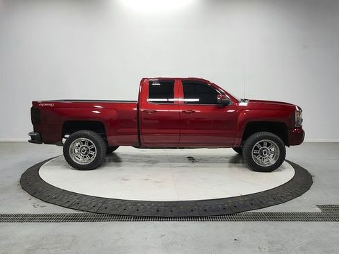 Used 2017 Chevrolet Silverado 1500 LT w/ All Star Edition AWD/4WD image 8