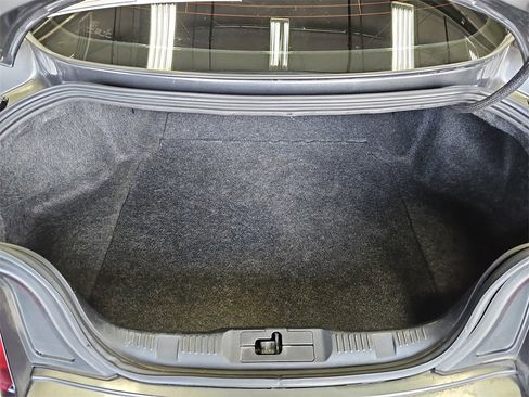 Used 2018 Ford Mustang GT Premium image 12