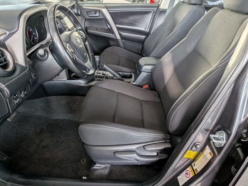 Certified 2018 Toyota RAV4 XLE FWD image 11