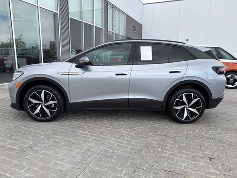 Certified 2023 Volkswagen ID.4 Pro S AWD/4WD image 3