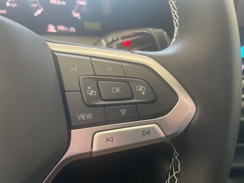 New 2026 Volkswagen Tiguan SE AWD/4WD image 21