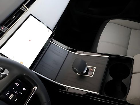 New 2026 Land Rover Range Rover Evoque Dynamic SE image 40