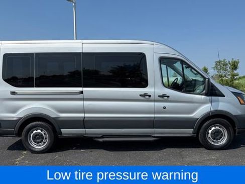 Used 2018 Ford Transit 350 XL image 7