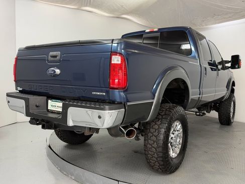 Used 2015 Ford F350 Lariat image 9