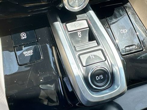 Used 2023 Acura MDX SH-AWD image 22